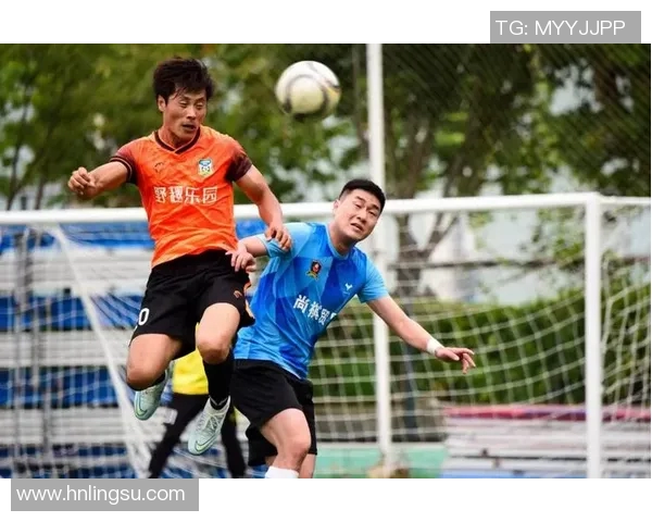 大连人迎战穆尔西亚期待精彩对决展现足球魅力与团队精神